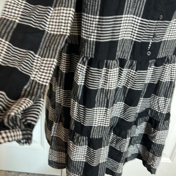 NWT LOFT‎ Black White Petite Plaid Puff Sleeve Swing Dress Size 4 NEW Preppy - Picture 7 of 16